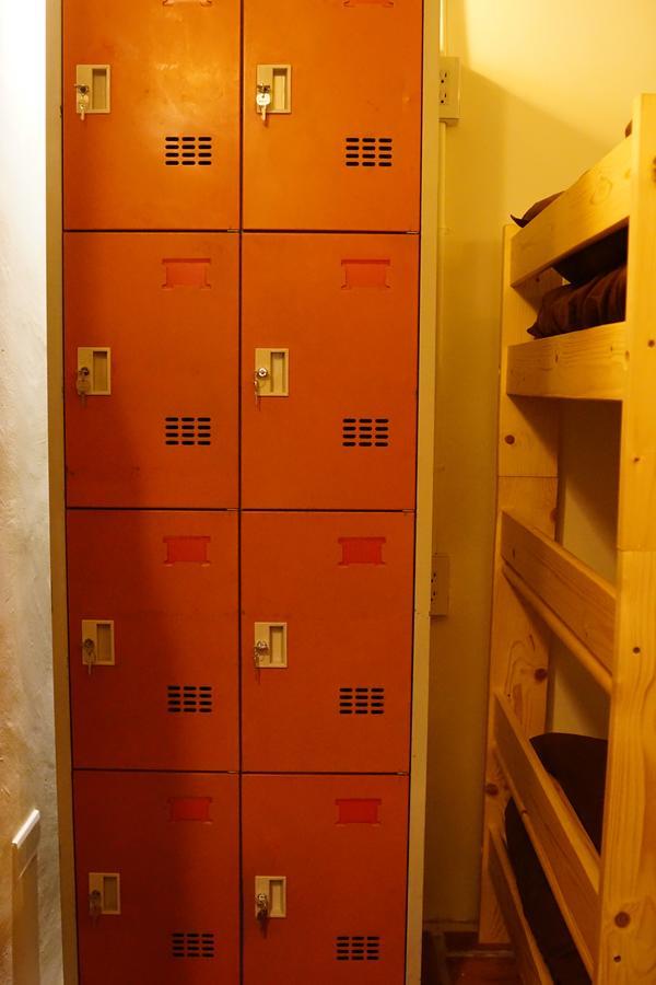 Beishan Old Western Style Hostel Jinning Bagian luar foto