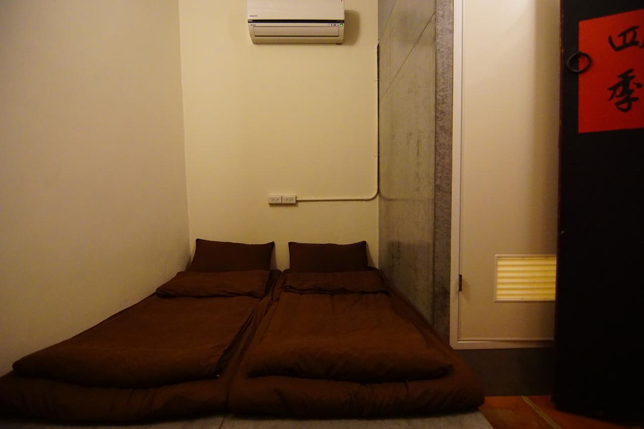 Beishan Old Western Style Hostel Jinning Bagian luar foto