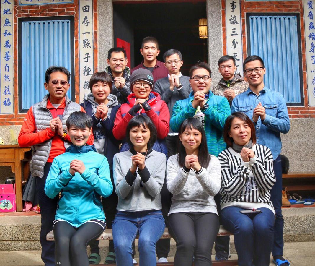 Beishan Old Western Style Hostel Jinning Bagian luar foto